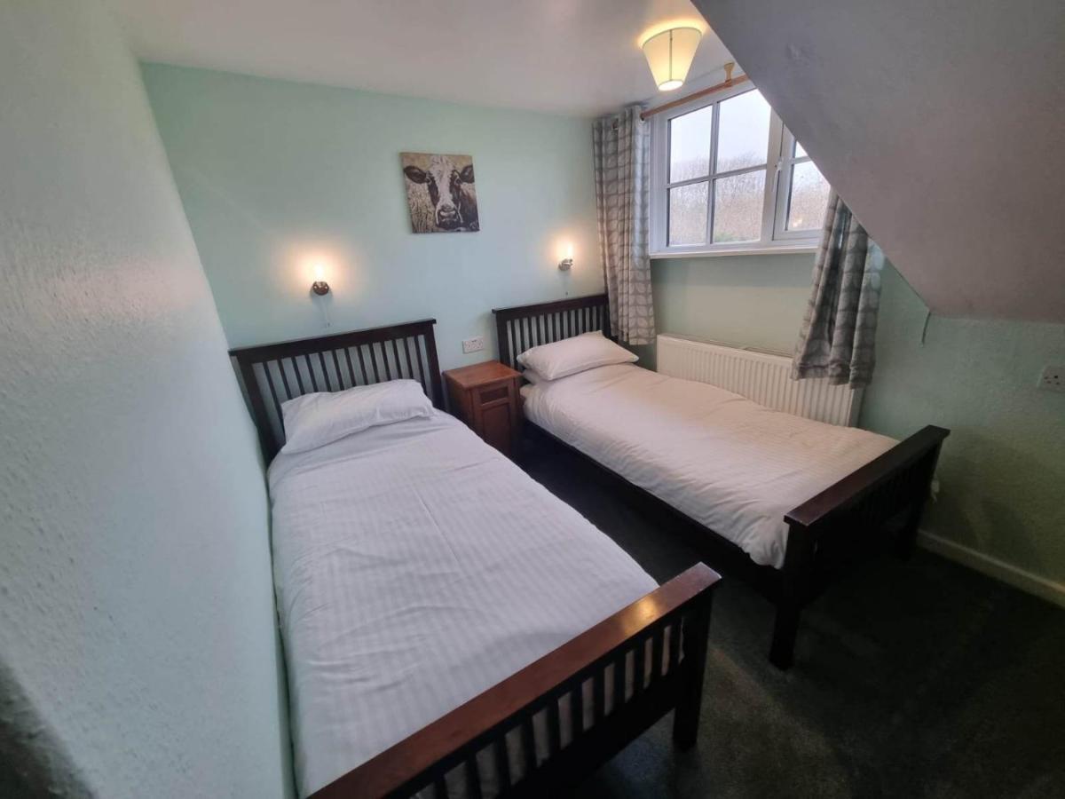 The Harp Inn Glasbury Экстерьер фото