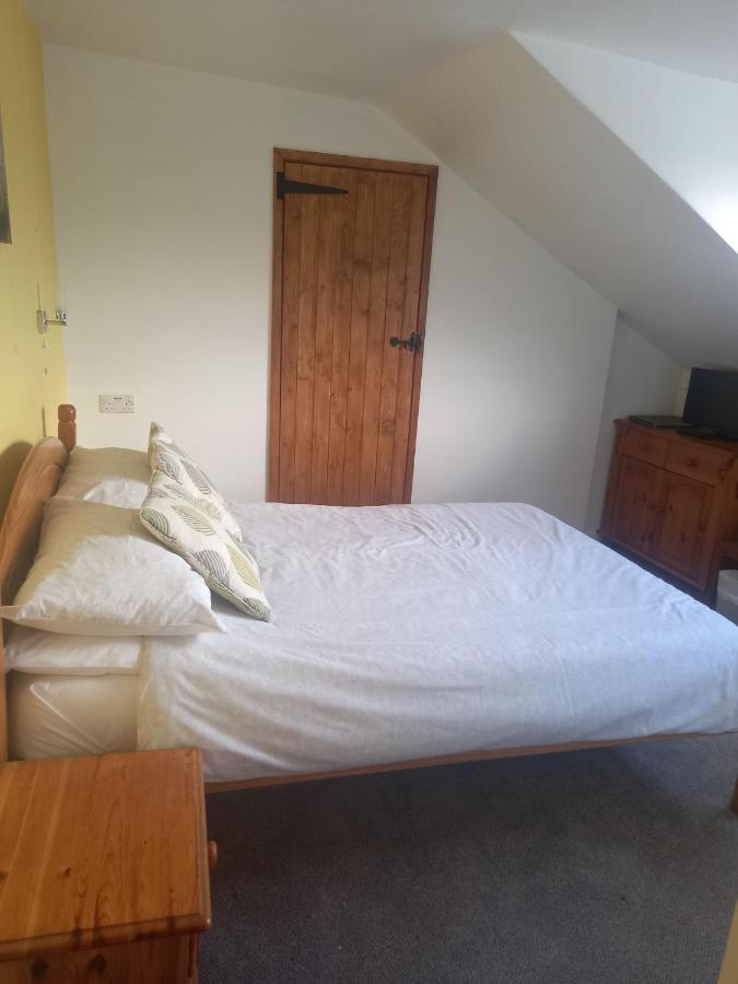 The Harp Inn Glasbury Экстерьер фото